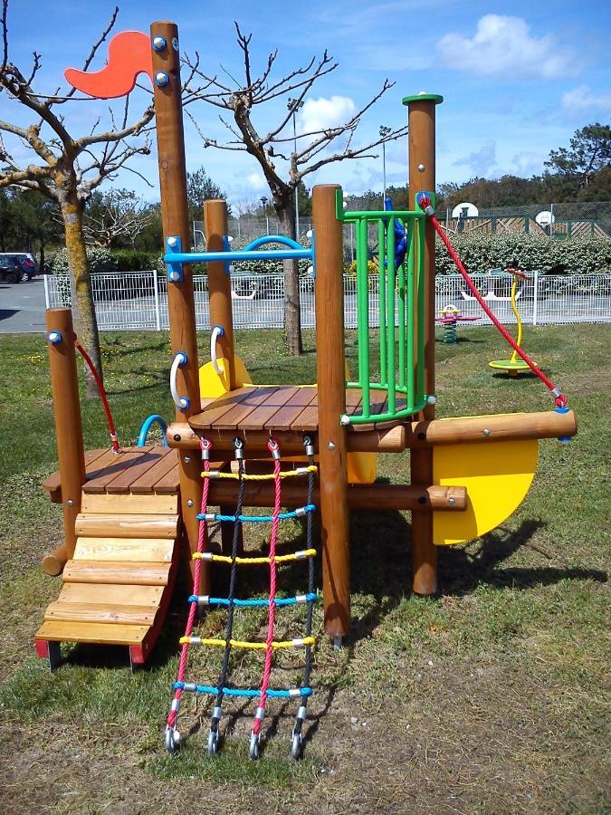 Village Vacances La Foret Des Landes Тарно Экстерьер фото